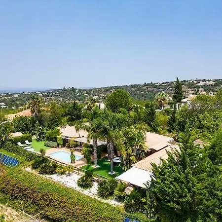 Palm Retreat - Beautiful Idyllic Views *